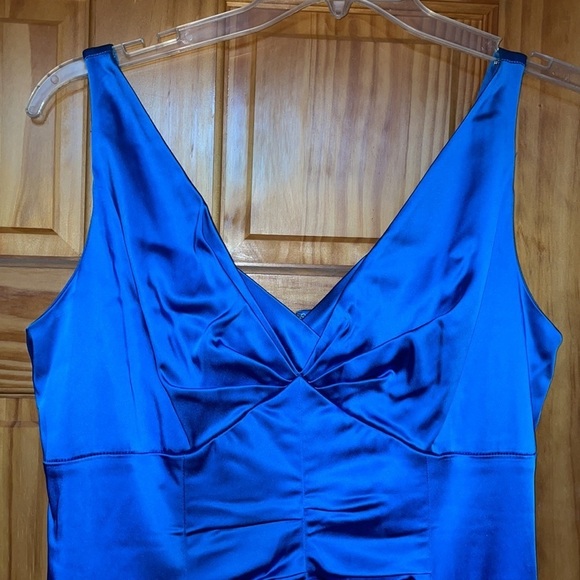 Blue dress - Picture 2 of 5